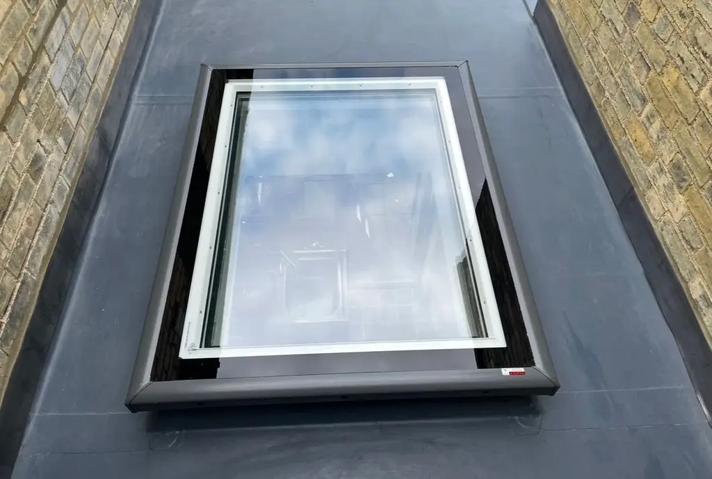 Flat rooflight on a single storey roof by Carl Dunn Building & Roofing, Cambridge