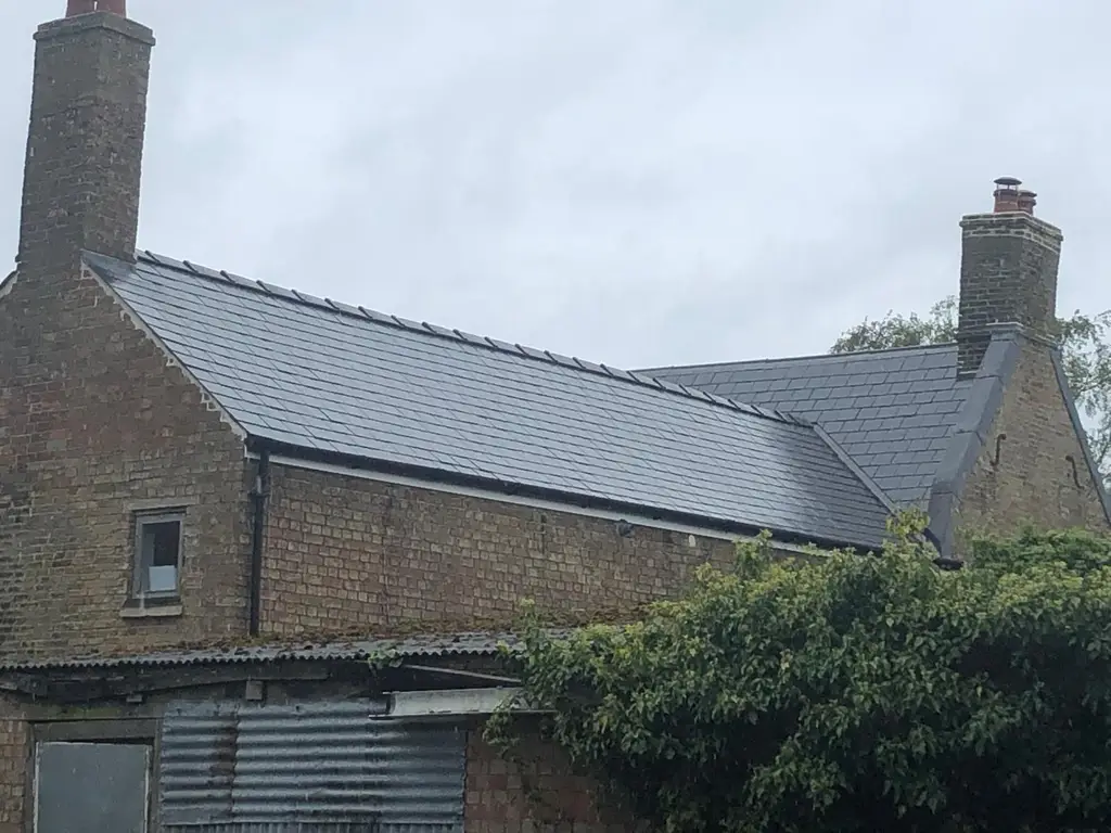 Slate roof on a period property by Carl Dunn Building & Roofing, Cambridge